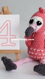 My Crochet Chums - Pia Simpson - Lockdown Ami Challenge - Number 4 Flamingo - Free