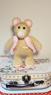 little bear with lyrex glossy yarn