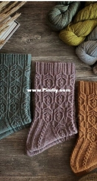 Wood elf socks - kvassvet - Russian