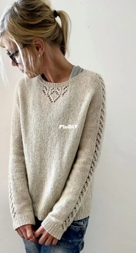 Fjolla by Isabell Kraemer - English