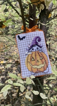 Halloween mouse