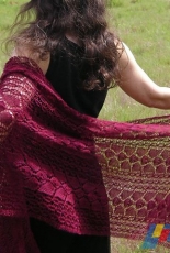 Rhodion Lace Shawl by Elizabeth Freeman/ Knitty, First Fall 2011-Free