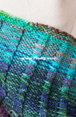 Urth Yarns-Railway Cowl by Serpil Aydınay-Free