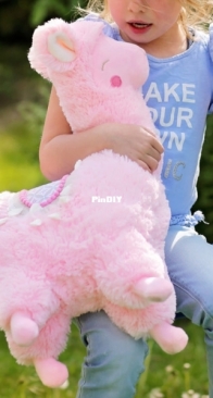 Kullaloo - DIY Lama: Schnittmuster Lama LALA als Kuscheltier - German