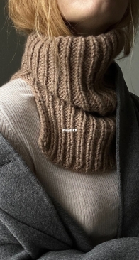 Nellie Neck Warmer by Louise Rasmussen - My Favourite Things