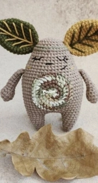 Monstrodom - Ekaterina Denisova - Autumn Monster