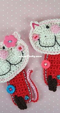 Magic with Hook and Needles - Vendula Maderska - Kitty applique