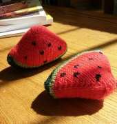 Knitted Watermelon Slice by Elaine Simper -Free