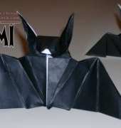 Andrea Mantler- Bat