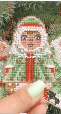 Yana Gorkaltseva - Christmas tree decorations "Grandfather, Daughter, Granddaughter" XSD