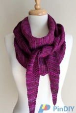 Totally Triangular Scarf by Michelle Krause/leahmichelledesigns-Free