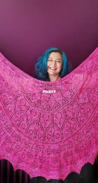 Bride Shawl by Julie Dubreux - Julie Knits In Paris