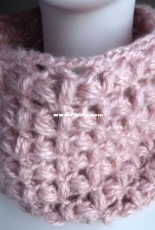 LazyTcrochet - Tricia Hodson - Heart Stitch Crochet Cowl - Free