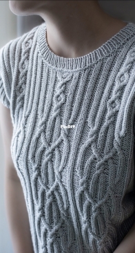 Climbers Top by Irina Anikeeva - Irmian Design