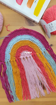 Knitting Sheep - Carolina Damonte - Crochet Rainbow  - Free
