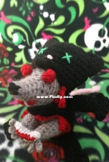 Manic Yarn - Aimee Borst - Edward the Fat Rat in the Dead Cat Suit