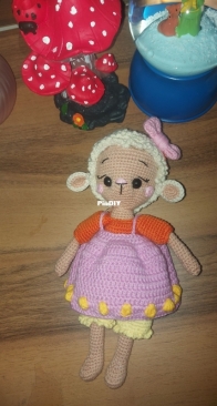 Lamb luna