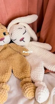 Gennadi Shop - Alpaca Crochets - Plush Snuggler Bunny