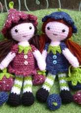 Moji Moji Design - Janine Holmes - Strawberry Sally and Blueberry Blythe