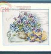 Lanarte 34302 Blue hydrangea with hat