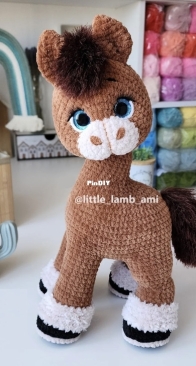 Little Lamb Ami / Thread Tutorial - Lyubov Lagutenok - Loui the Colt - English