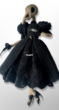 Fiber Figments - Sabrina Maria Pagh - Crow Widow