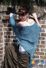 Belmondo Shawl by Tori Gurbisz/ Lachesis and Co.-Free