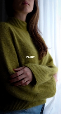Matcha jumper by Inês Oliveira - vert knit