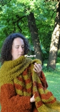 Long Warm Scarf by Claudia Finlay-English,German-Free