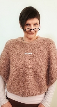 Fuzzy poncho by Petra Breakstone - Free