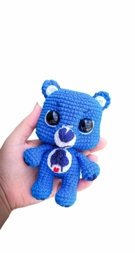 Artes da Desi - Desi Winters - Angry Cuddle Bear - Ursinho Carinhoso Zangadinho - Portuguese