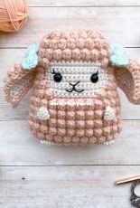 Spin a Yarn Crochet - Jillian Hewitt - Lamb - Free