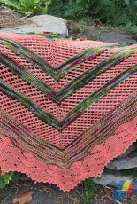 Beachcomber Shawl by LeslieAnn Molnar-Grabowski