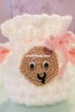 small crochet bag