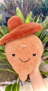 Hooks And Heelers _ Oakley the acorn pdf pattern ( crochet acorn pattern ) _ English