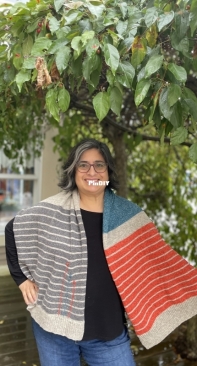 Arancha Wrap by Lucinda Iglesias - English, French - Free