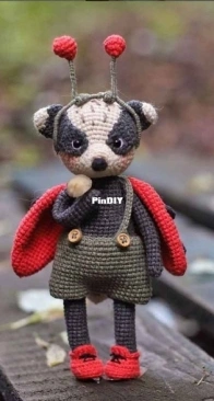 Kristishka Toys - My Crochet Honeys - Christina Kozlova - Кристина Козлова - Badger Steve - Барсук Стив - Russian