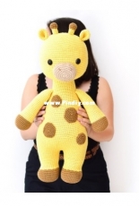 Bunnies and Yarn -Michelle Alvarez- Olivia the big Giraffe