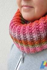 Mistakes-Ive made a few! Cowl by Susan Ashcroft /Stitchnerd Designs-Free