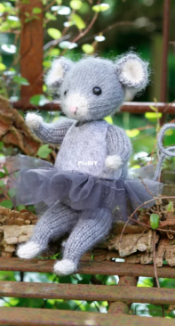 Go handmade Emma mouse (ballerina)