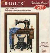 Riolis - 857 - Cat with Sewing Machine XSD