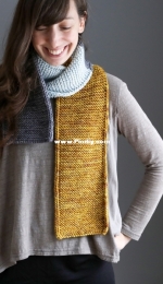 Semi-Charmed Scarf by Elizabeth Smith-Free