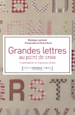 Grandes lettres au point de croix
