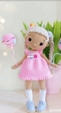 Maluk Dolls - Marina Lukashenko - Tenderness Outfit and Balloon - English Translation