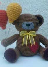 Nekos - Lorena Olivella - Bear with balloons- Free - Spanish