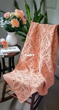 Double Wedding Ring Blanket by Jennifer Olivarez - English