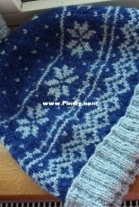 Snowflake hat by LolaC 101-English,Dutch-Free