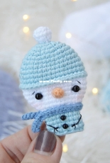 Lyudmila Rozonova - Snowman Brooch - Russian - Free
