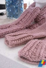 Merri Purdy - Textured Fingerless Mitts - Free