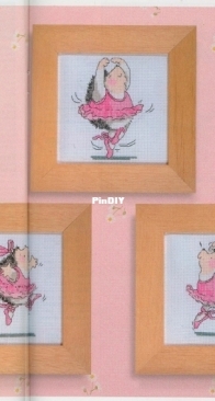 Ballet Hedgehogs by Margaret Sherry from Quick & Easy Cross Stitch 126 PCS + XSD